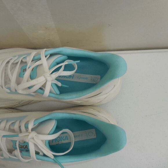 HOKA Arahi 7 Women’s Running Shoes 10.5 D - Frost/Rose Gold 1147890 FTRS - Picture 9 of 13